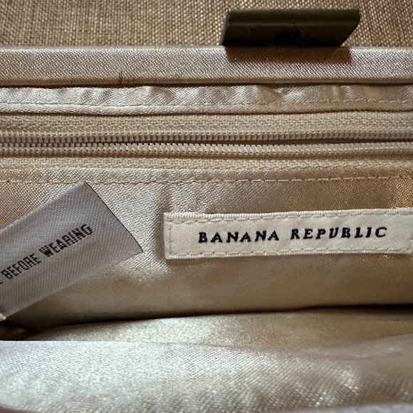 Banana Republic gold sequined clutch - Picture 3 of 3